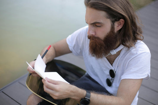 Beard Balm vs Beard Oil: What’s Best for Your Beard Type? - Scotch Porter